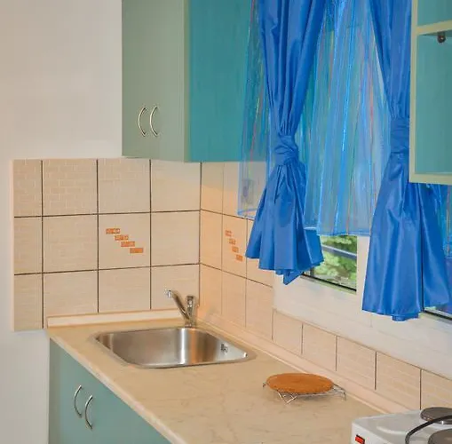 Ifigenia * 斯卡拉伯塔麦斯